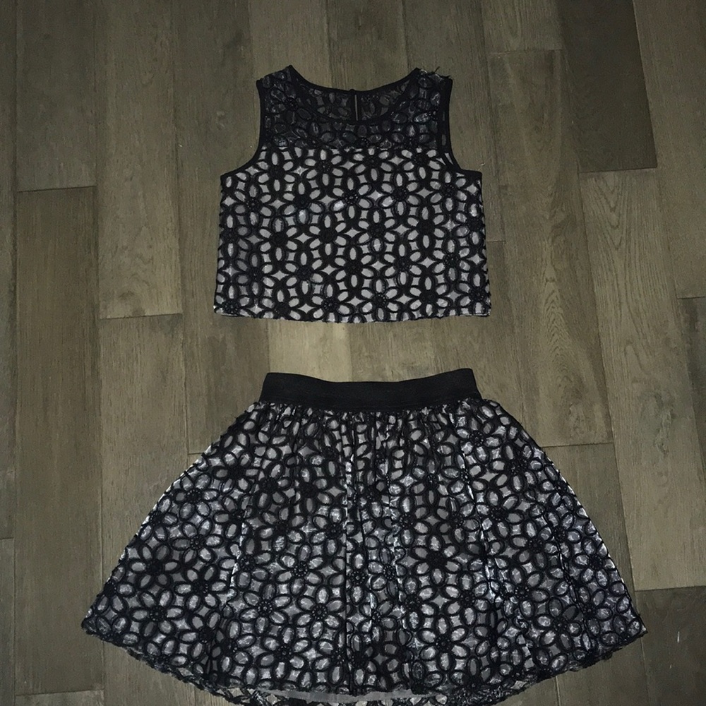 Pippa and Julie girls 2 set piece size 12 black